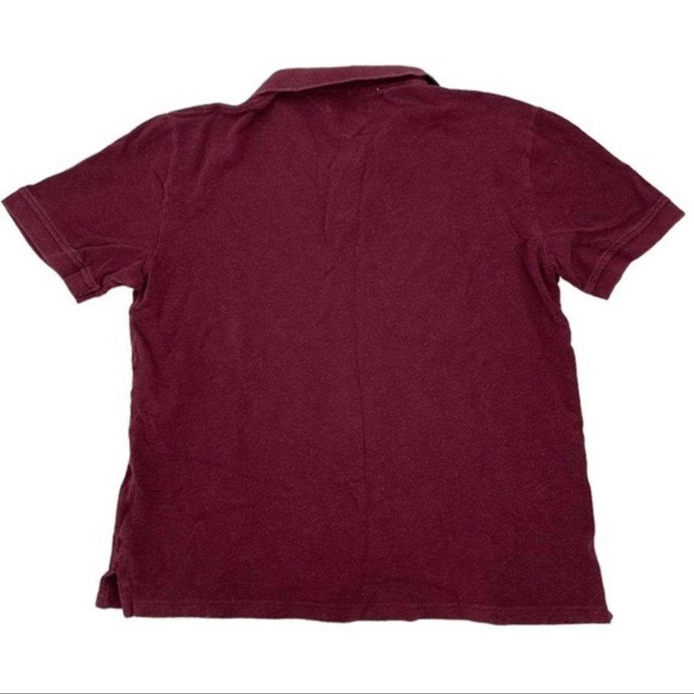 Tommy Hilfiger burgundy XXL polo shirt gently worn. No rips, No stains.